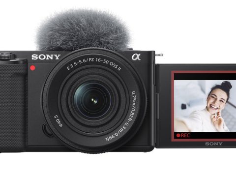 SONY Cyber-Shot Vlog ZV-E10 + 16-50mm f/3.5-5.6 OSS II