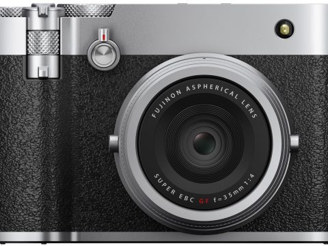 FUJIFILM GFX100RF Plata