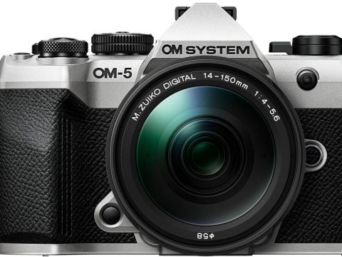 OM SYSTEM OM-5 II + 14-150mm Silver