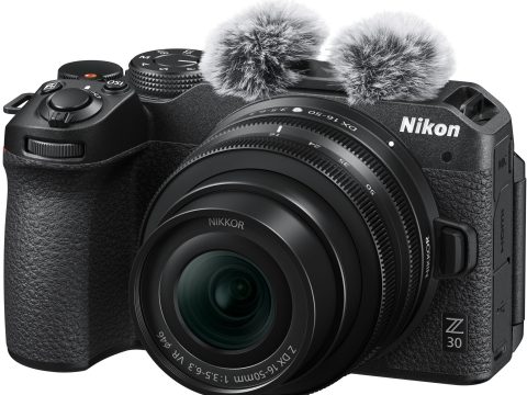 NIKON Cámara sin espejo Z30 Vlogger Kit +16-50mm