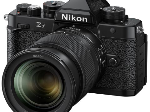 NIKON Cámara sin espejo Z f + 24-70mm f/4