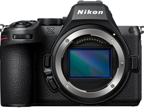 NIKON Z5 II Solo cuerpo