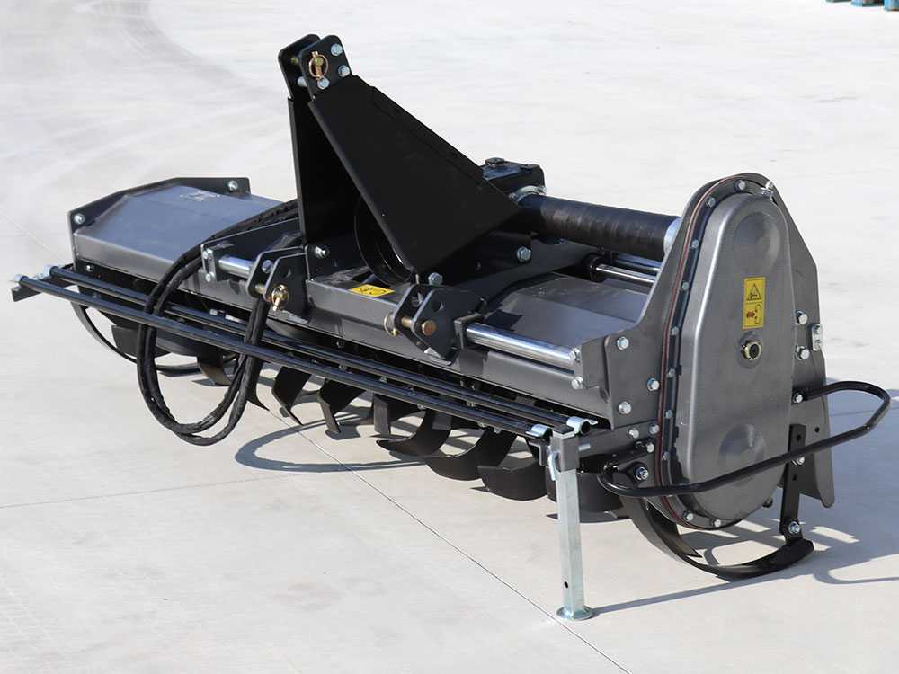 Blackstone BHTL-180 – Fresa rotativa para tractor serie media-pesada – Desplazamiento hidráulico. - Imagen 4