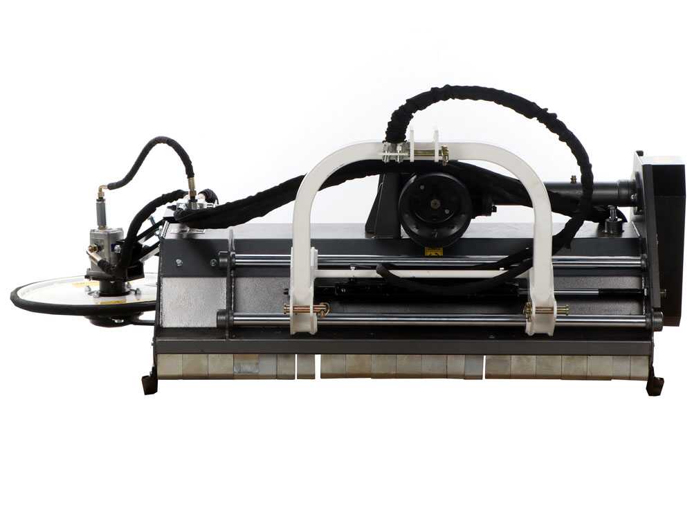 BlackStone BM-CD 160 – Trituradora para tractor – Disco intercepas – Serie Media – Desplazamiento hidráulico - Imagen 3