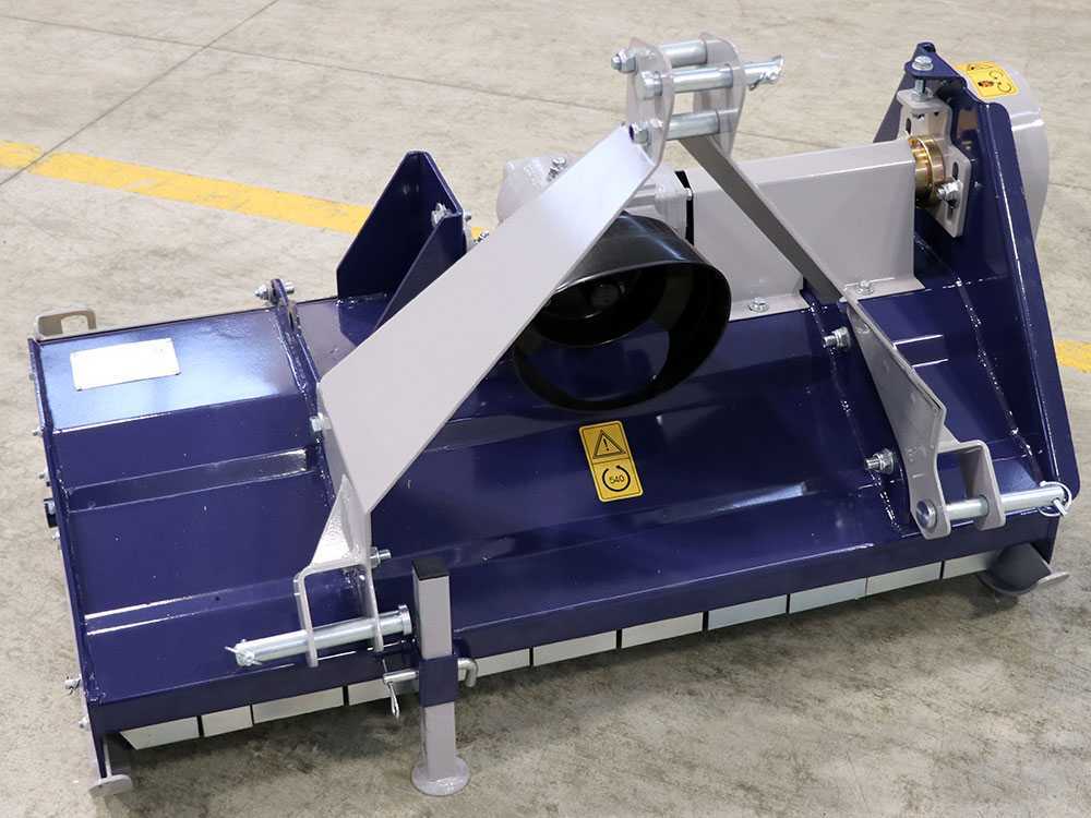 BullMach ERMES 85 F – Trituradora para tractor – Serie ligera - Imagen 3