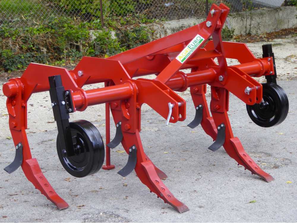 Descompactador agrícola AgriEuro serie 200 Media 5 brazos – con ruedas de acero - Imagen 4