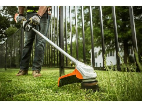 Desbrozadora a batería FSA90R STIHL sin batería