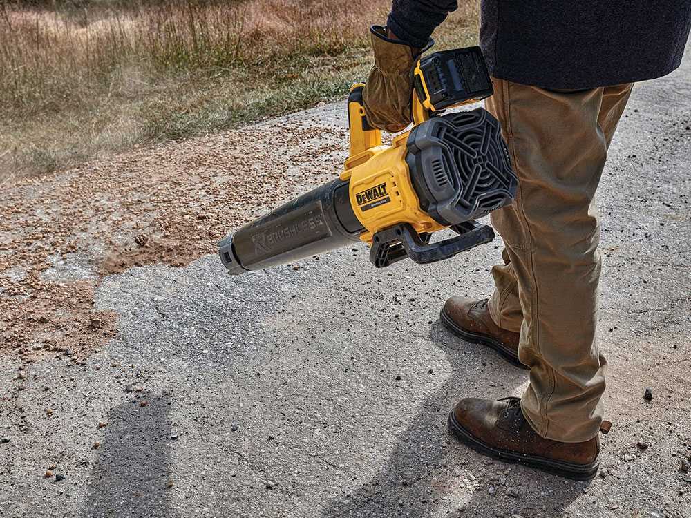 DeWalt DCMBL562P1-QW – Soplador de hojas a batería – 18V 5Ah - Imagen 4