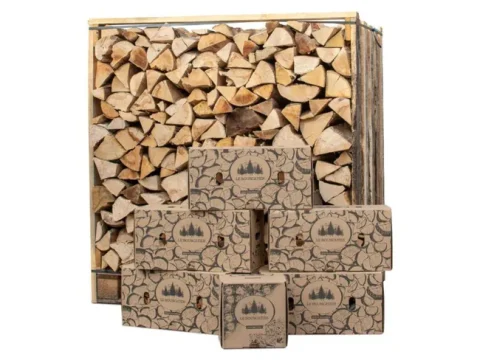 BOX DE 1,5 ESTÉREOS DE 30CM DE LEÑA SECA CON 5 CAJAS DE ASTILLAS PARA ENCENDIDO / 1 CAJA DE 2KG DE PASTILLAS DE ENCENDIDO