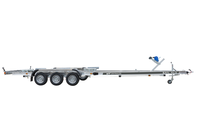 REMOLQUE DE ALUMINIO DE TRES EJES PARA EL TRANSPORTE DE BARCOS UNITRAILER SAIL 3500/3 ALU MMA 3500 KG - Imagen 3