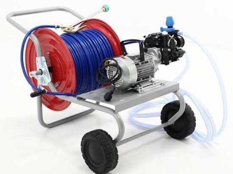 Grupo motobomba de pulverización eléctrica Comet MC 25 motor eléctrico y carro