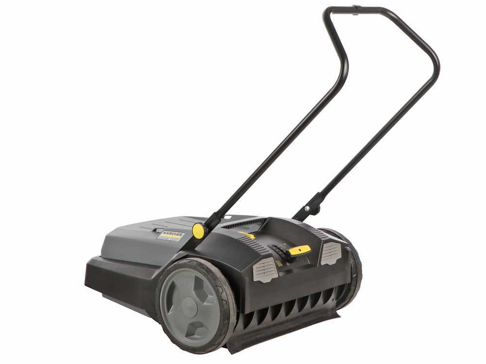 Karcher KM 70/20 C – Barredora manual de empuje – con recogedor - Imagen 3