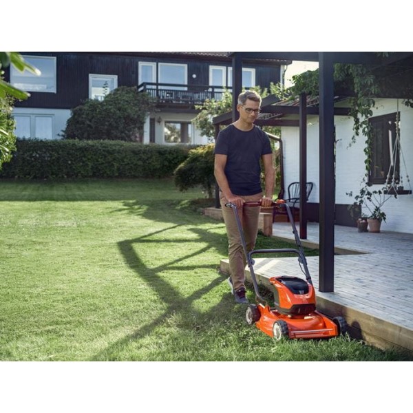 Pack cortacésped a batería mulching LB146i + Batería Bli 20 + Cargador QC80 HUSQVARNA - Imagen 5
