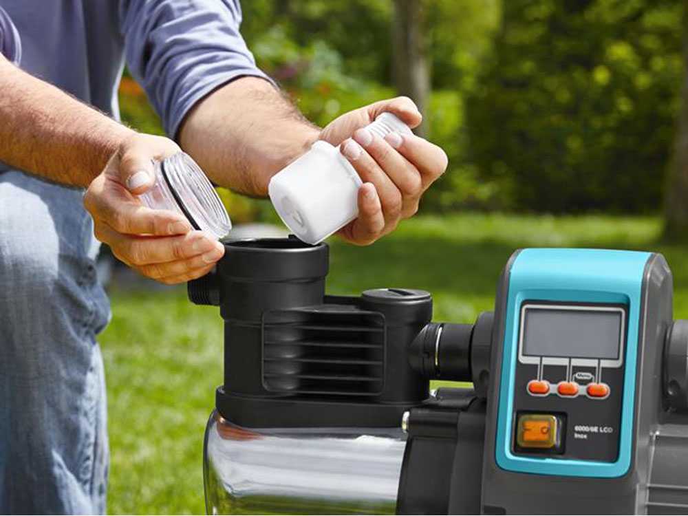 Bomba eléctrica Gardena automática 6000/6E LCD Inox – 1300W - Imagen 3