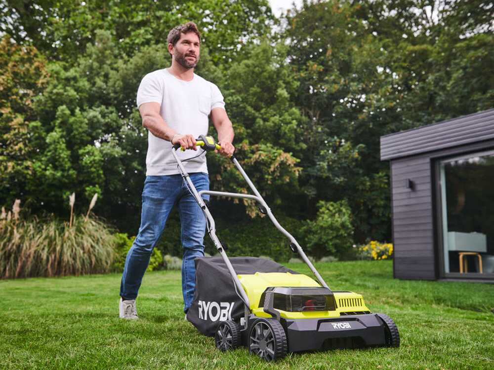 Ryobi RY18SFX35A-240 – Aireador eléctrico a batería – 18V – 2x4Ah - Imagen 5