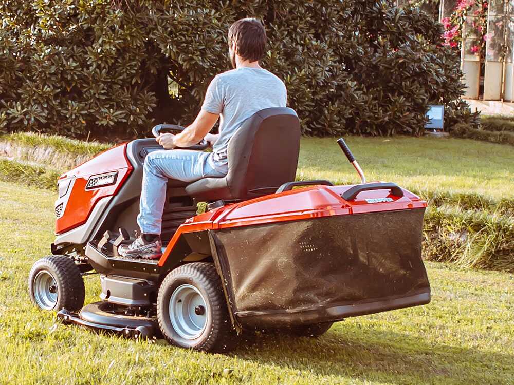 Snapper RTX122 – Tractor cortacésped – Briggs&Stratton 724cc – Recogedor – Mulching - Imagen 2