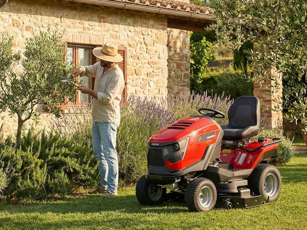 Snapper STX122 – Tractor cortacésped – Briggs & Stratton 724 cm³ – Descarga trasera y mulching 50 % - Imagen 2