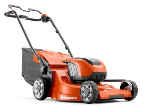 Cortacésped a batería LC 247i HUSQVARNA