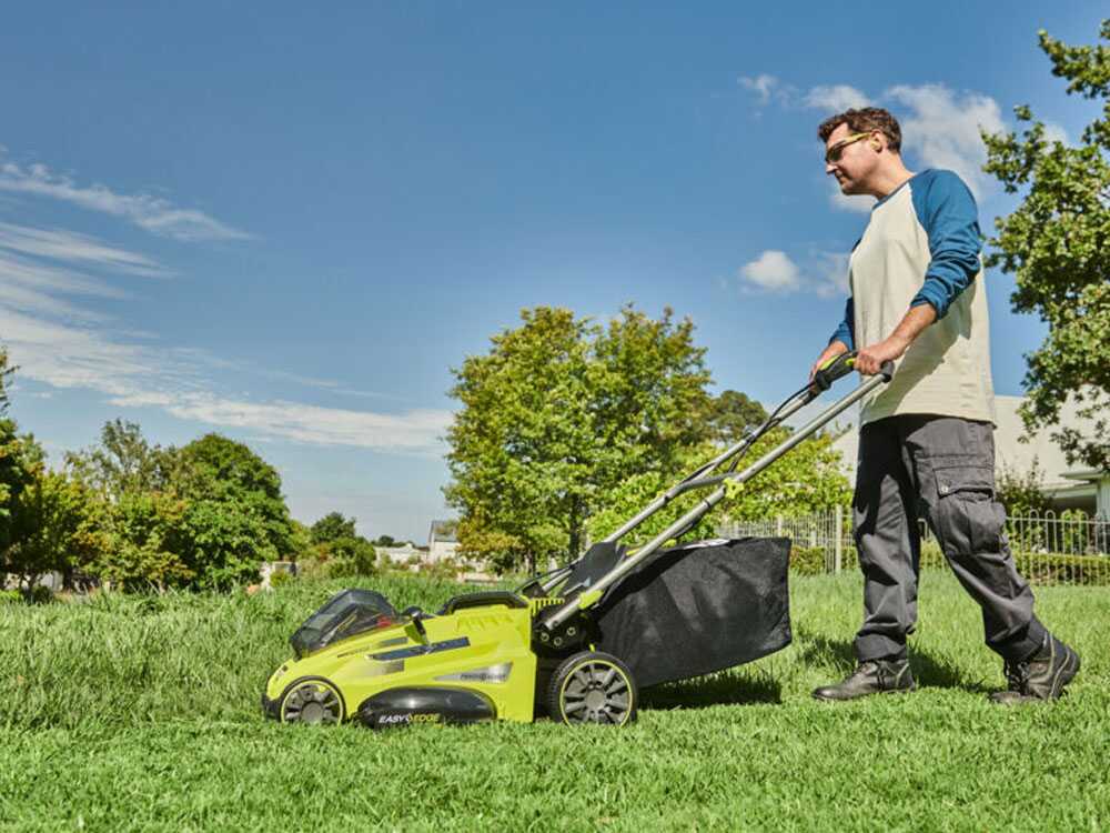 Cortacésped a batería RYOBI RLM36X46H50PG – MAX POWER 36V – 5Ah – recogedor de 45 l – corte de 46 cm - Imagen 3