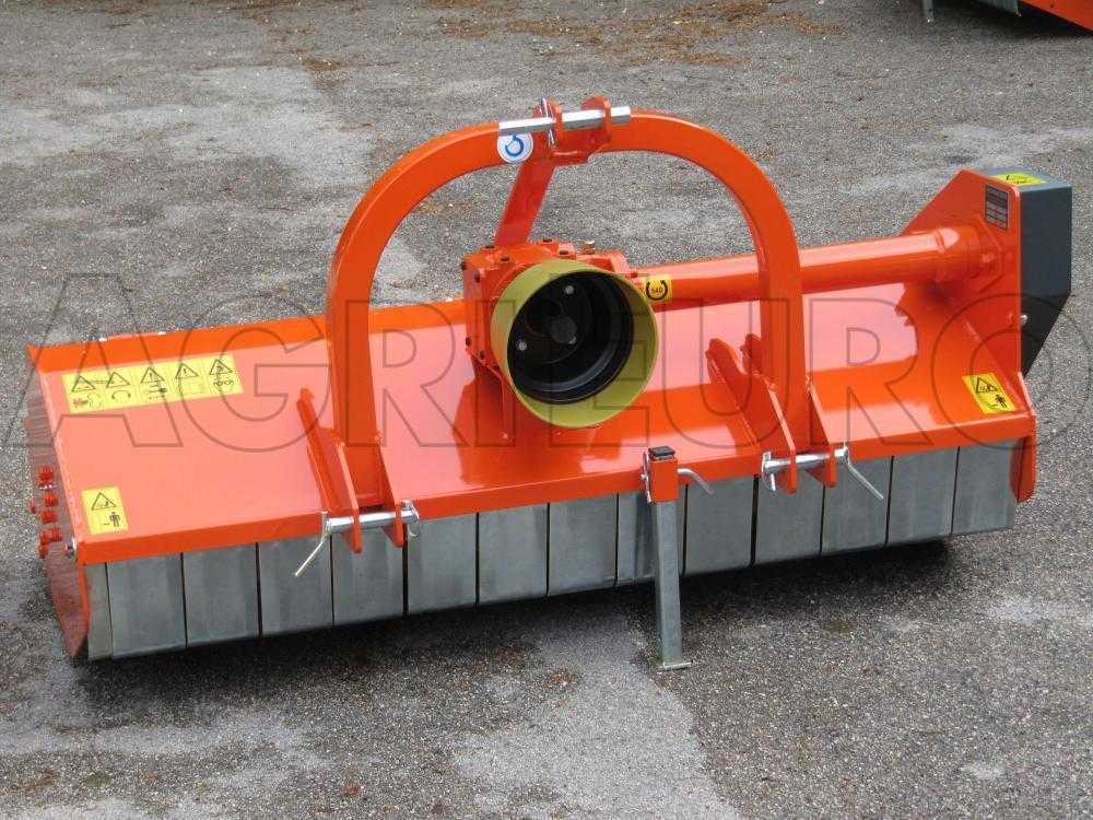 Top Line MF 130 – Trituradora para tractor – Serie media - Imagen 3