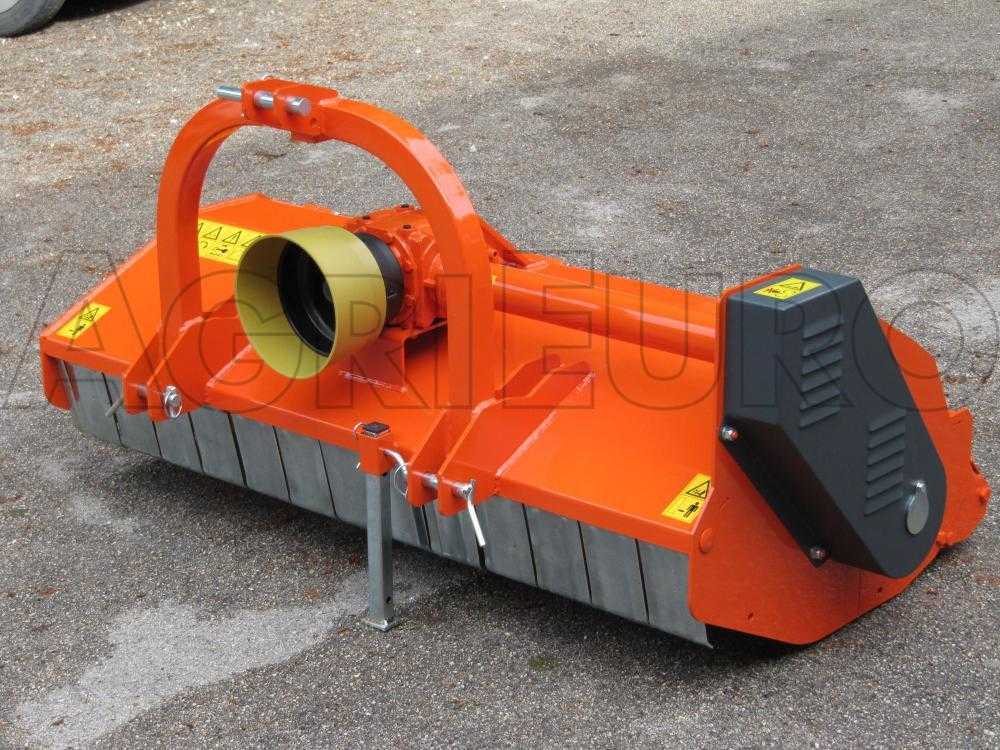 Top Line MF 150 – Trituradora para tractor – Serie media - Imagen 4