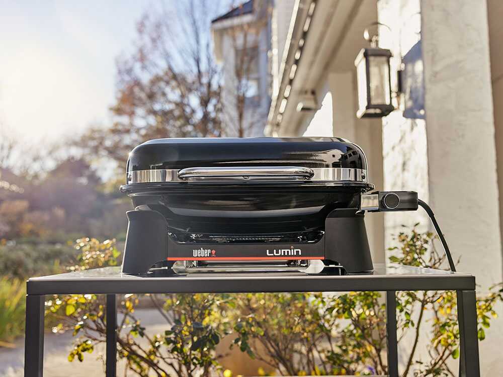 Weber Lumin Compact Black 1502044 – Barbacoa eléctrica portátil - Imagen 2